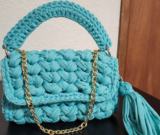 Crochet hand bag